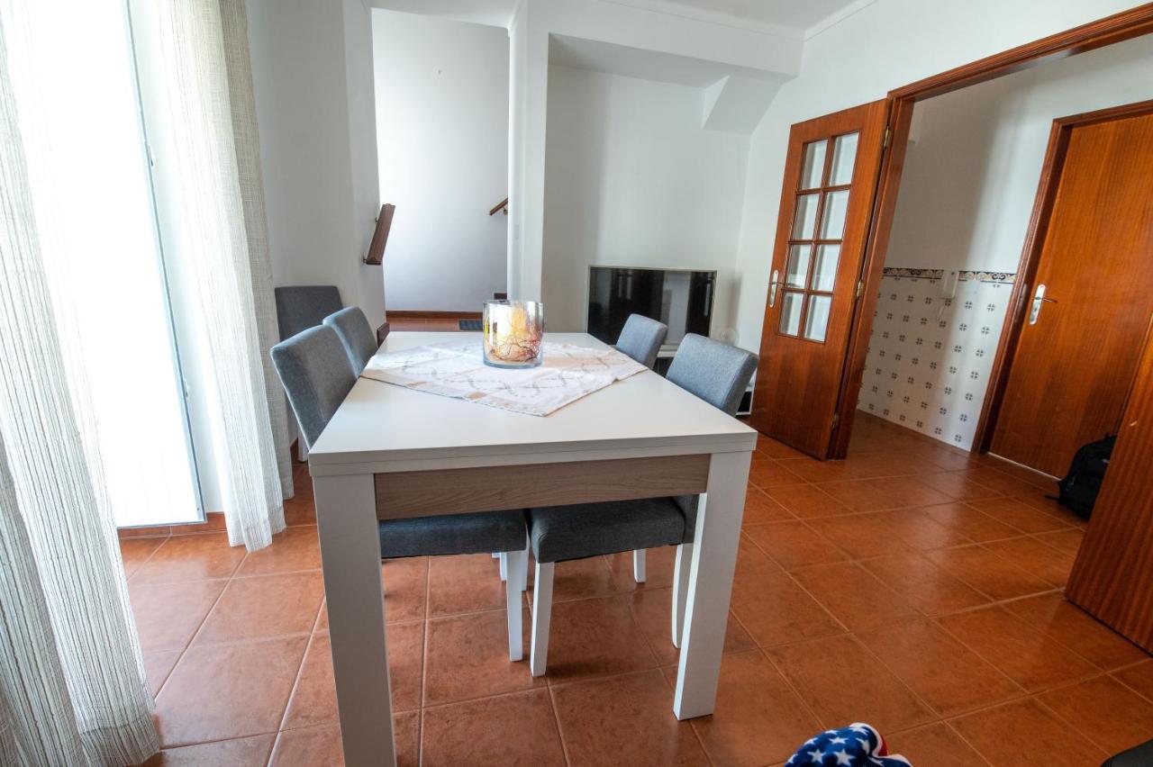 Bayview Nazare A Sua Casa A Beira Mar - 20 Mt Da Praia E Da Famosa Bola Nivea エクステリア 写真